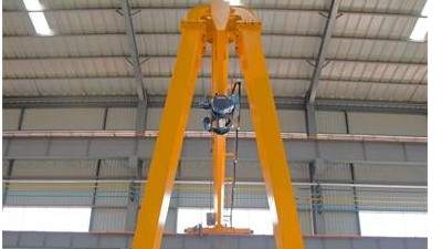 如何根據(jù)作業(yè)場景定制臺冠門式起重機(jī)呢？