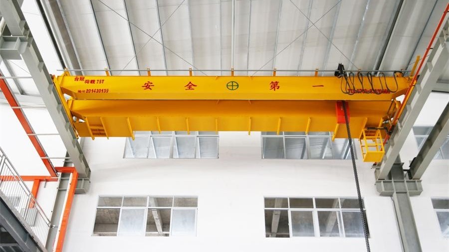 起重機安全作業(yè)注意事項（二）：操作過程中選用工具不當有危險